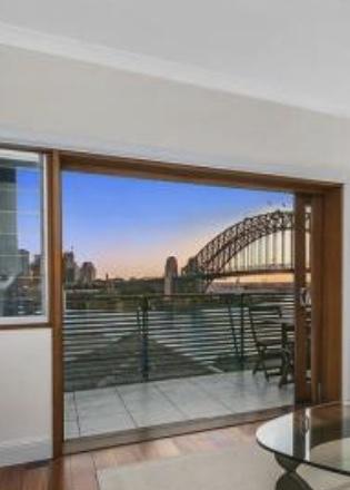 Short Stay Breathtaking Sydney Harbour View Apartment - Accommodation in Brisbane 3