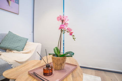 Simple & Cozy APT @Haymarket CBD (balcony Views) - Accommodation in Brisbane 2