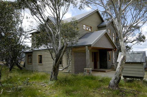 Ski Break - Accommodation in Brisbane 0