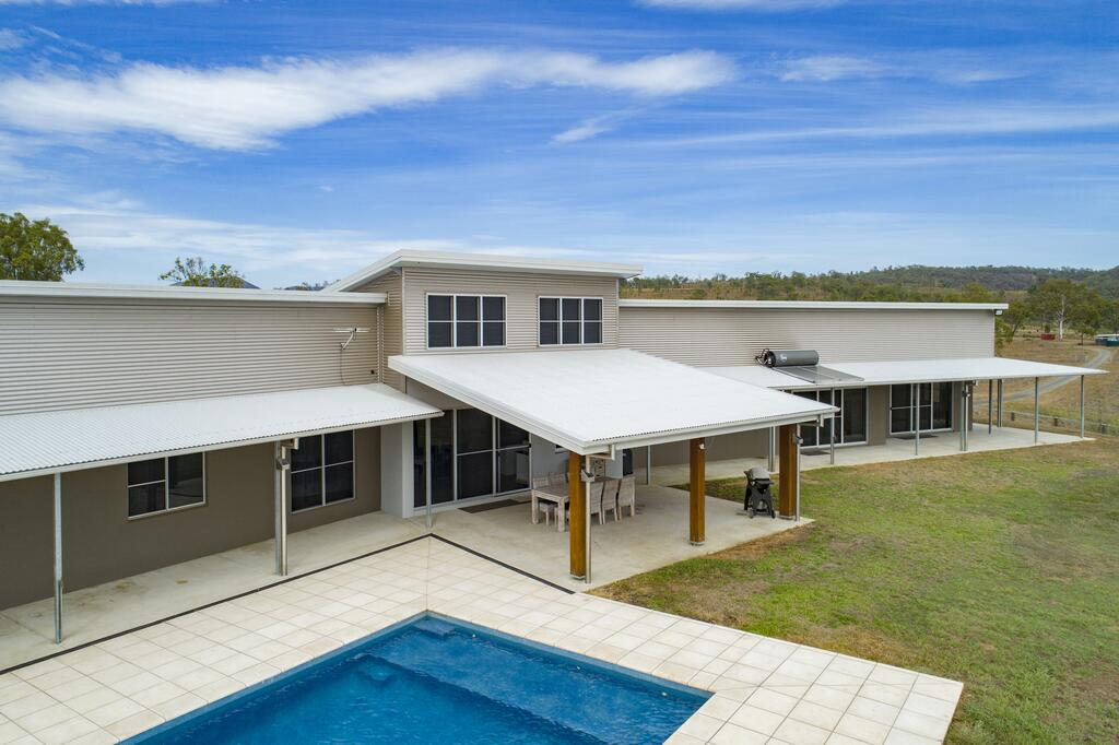 Ebenezer QLD Accommodation in Brisbane