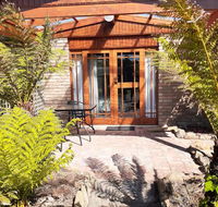 Sleepy Hollow Hideout Hidout 2 - Accommodation in Brisbane