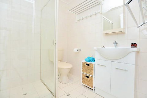 Smugglers Resort-Style Apartments No 9 - Accommodation in Brisbane 1