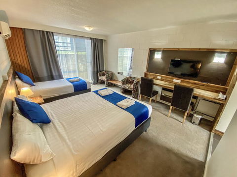 Snow Season Motor Inn - Accommodation in Brisbane 1