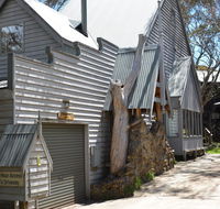 Snowdrop Lodge - Accommodation in Brisbane