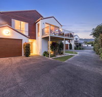 Sound Of The Sea - Accommodation in Brisbane