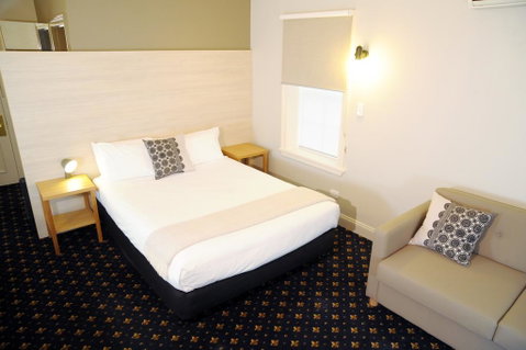 Sovereign Hill Hotel - Accommodation in Brisbane 1