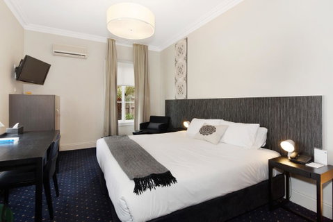Sovereign Hill Hotel - Accommodation in Brisbane 0