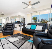 SPACIOUS RESORT STYLE APARTMENT and PARKING INC - Accommodation in Brisbane