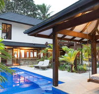 Spice At Oak Award Winning Luxury Absolute Oceanfront House Oak Beach Near Port Douglas - Accommodation in Brisbane