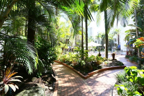 St Tropez Resort - Accommodation in Brisbane 2