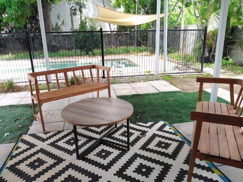 Stranded? Nowhere To Stay? Sanitised Apartment, Sleeps 4, Netflix, Wifi, Pool - Accommodation in Brisbane 3