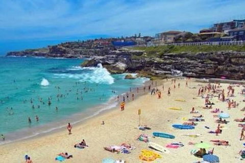 Stunning Beach Living - Accommodation in Brisbane 0