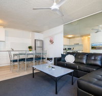 Stunning Ocean View Apartment - Resort Facilities - Accommodation in Brisbane