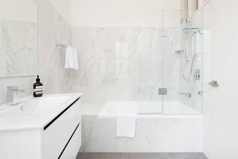 STUNNING SYDNEY HOME 4 - Accommodation in Brisbane 2