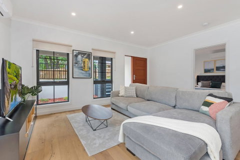 Style, Comfort And Convenience - Accommodation in Brisbane 3