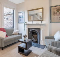 Stylish House - Moments to Kings Cross  City - Accommodation in Brisbane