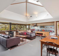 Summer House - Accommodation in Brisbane