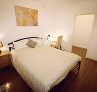 Sunny House - Melbourne Airport Home - Accommodation in Brisbane