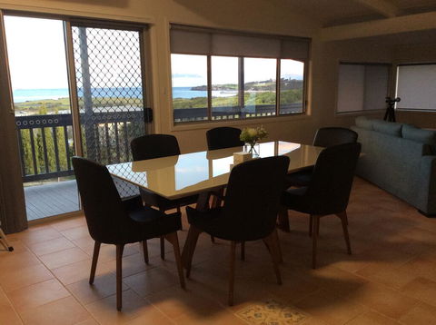 Sunnyside Holiday Home - Accommodation in Brisbane 3