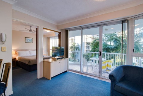 Surf Parade Resort - Accommodation in Brisbane 1