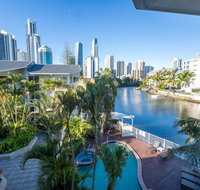 Surfers Del Rey - Accommodation in Brisbane