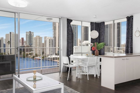 Sweeping Views Of Surfers Paradise And Chevron Island - Accommodation in Brisbane 1