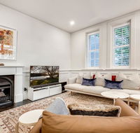 Sydney history with modern design and location - Accommodation in Brisbane