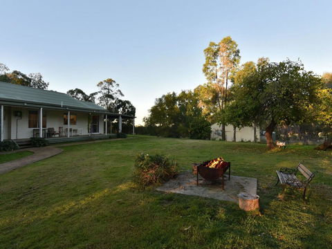 Tabitha Hill Homestead - Accommodation in Brisbane 0
