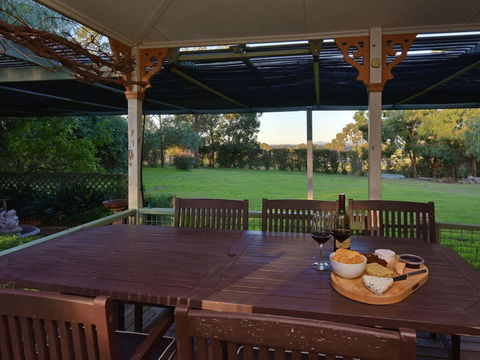 Tabitha Hill Homestead - Accommodation in Brisbane 1