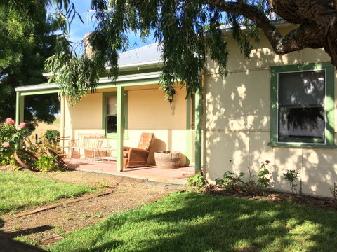 Tarndwarncoort - Farmer's Cottage - Accommodation in Brisbane 0