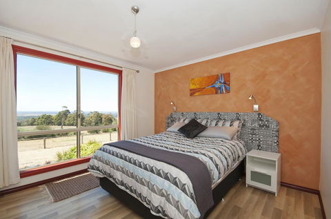 Tennessee Hill Cottage - Accommodation in Brisbane 1