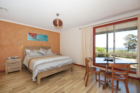 Tennessee Hill Cottage - Accommodation in Brisbane 2