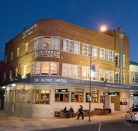 The Alpine Hotel - Accommodation in Brisbane