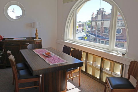 The Bank B&B West Wyalong - Accommodation in Brisbane 2