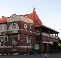 The Bank BB West Wyalong - Accommodation in Brisbane