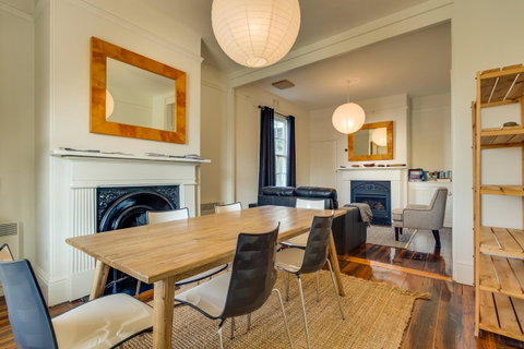 Brampton Cottage - Accommodation in Brisbane 11