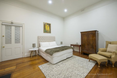 Roxburgh House Apartments - Accommodation in Brisbane 8