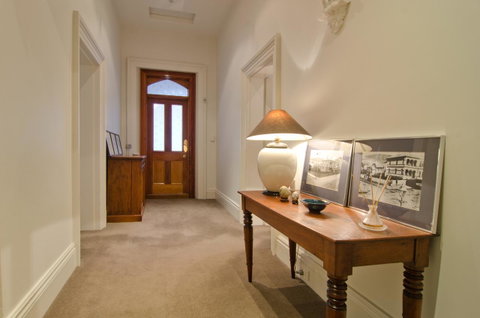 Roxburgh House Apartments - Accommodation in Brisbane 16