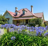 Cambridge House Bed  Breakfast - Accommodation in Brisbane
