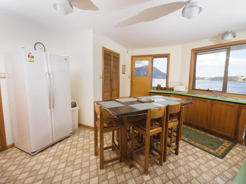 Derwent Retreat - Accommodation in Brisbane 14