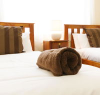 Catherine Lodge Farm Gate Cottages - Accommodation in Brisbane