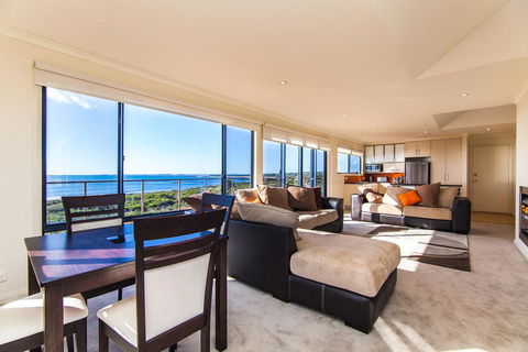 Seaspray - Accommodation in Brisbane 12