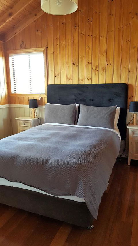 Hazelcreek Cottages - Accommodation in Brisbane 15
