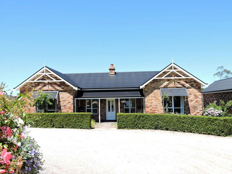 Hazelcreek Cottages - Accommodation in Brisbane 23