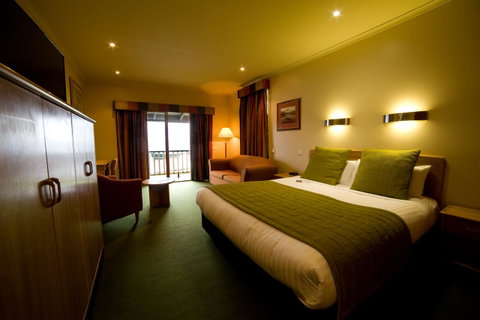 Strahan Village - Accommodation in Brisbane 22
