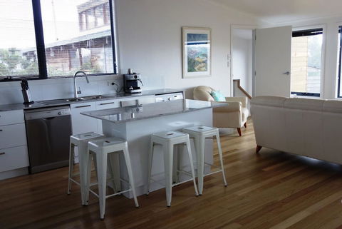 THE LOFT @ Bay Of Fires Seascape - Accommodation in Brisbane 12
