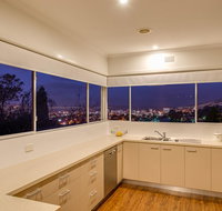 City Lights - Accommodation in Brisbane
