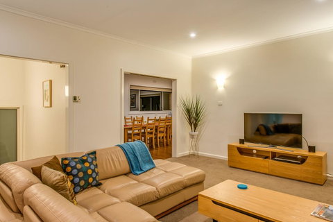 City Lights - Accommodation in Brisbane 6