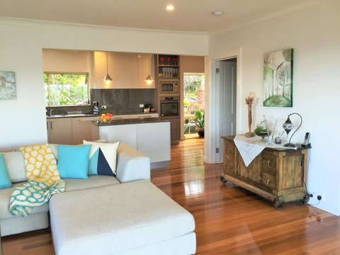 Sunrise On The Bay - Accommodation in Brisbane 4