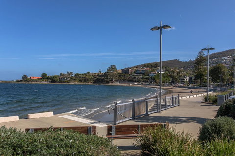 Sunrise On The Bay - Accommodation in Brisbane 19